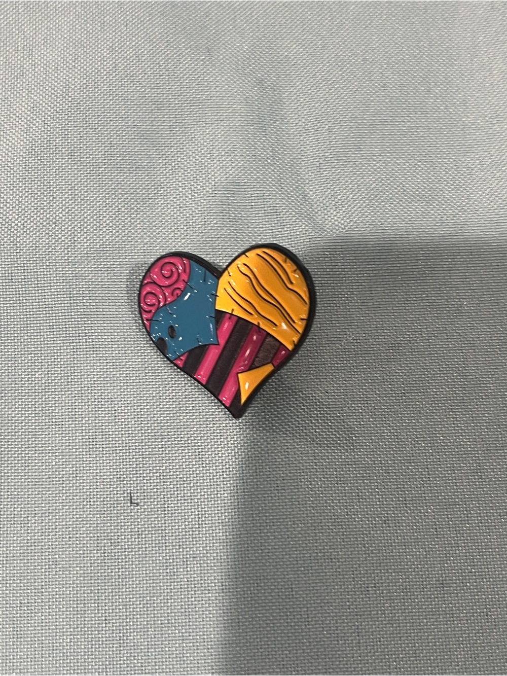 ♥️Sally Heart Patchwork Enamel Pin - Multicolor